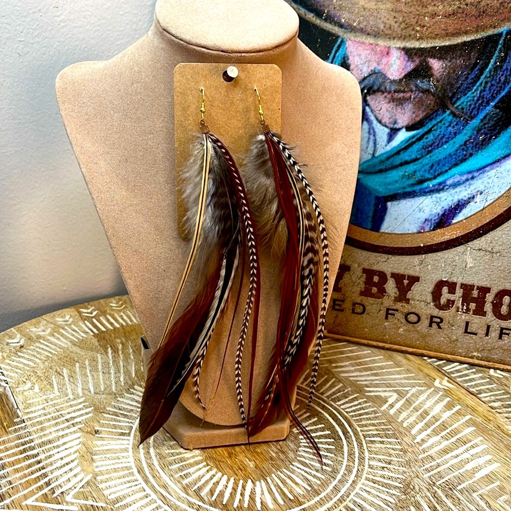 Boho Feather Earrings NWOT